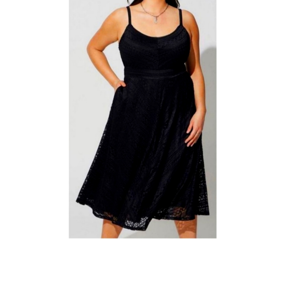 Torrid size 0 lace black dress midi
